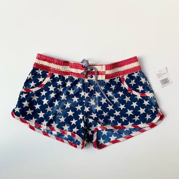 Buc-ee's Red White and Blue Stars and Striped Mini Shorts Women's size XS NWT - Picture 2 of 11